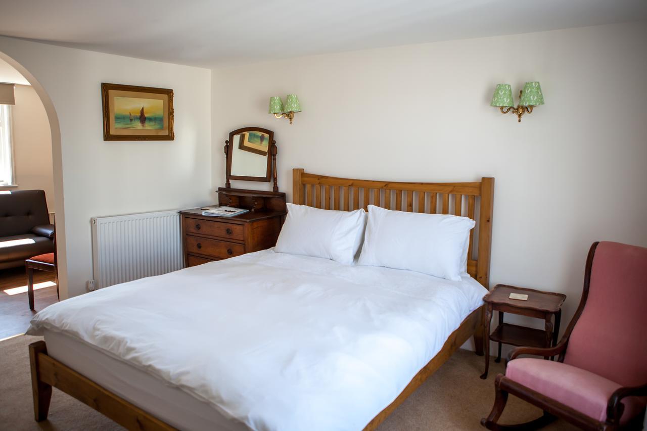 The Horse & Cart Hotel Peasmarsh Exterior foto