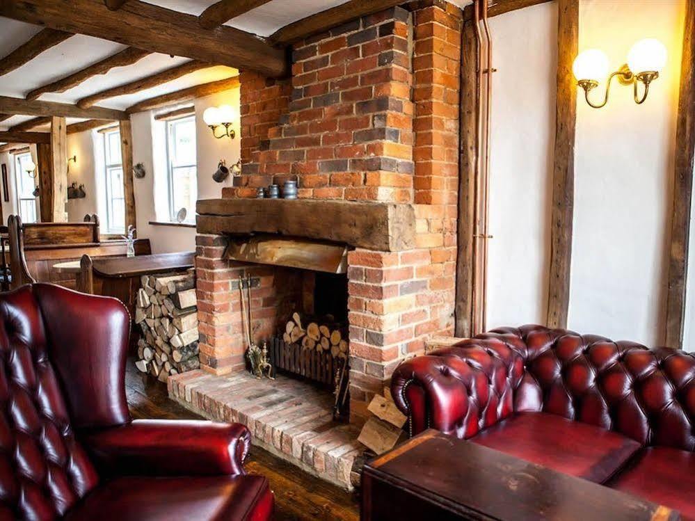 The Horse & Cart Hotel Peasmarsh Exterior foto